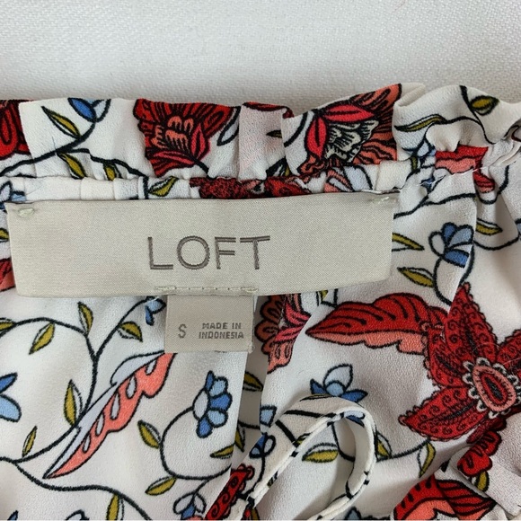 LOFT Round Ruffle Keyhole Tie Neck Floral Blouse- S - Picture 8 of 9